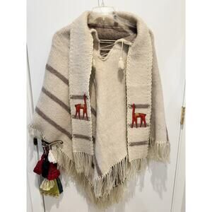 Vintage Wool Llama Motif Fringe Poncho / Shawl Wrap